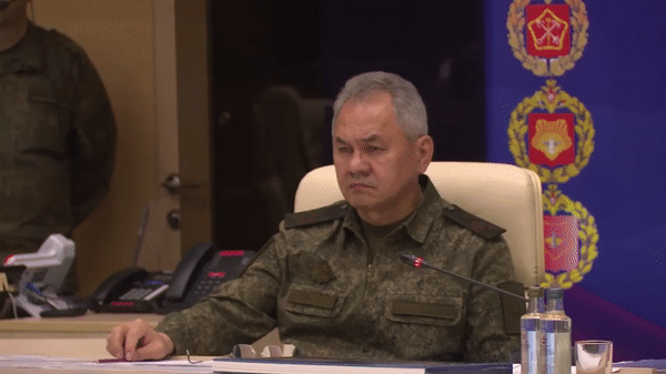 Bộ trưởng Quốc phòng Nga thị sát chiến trường Ukraine và Kiev vừa thừa nhận gì?