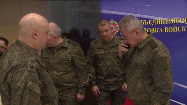 Bộ trưởng Quốc phòng Nga thị sát chiến trường Ukraine và Kiev vừa thừa nhận gì?