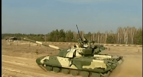 Xe tăng T-64BM Bulat có sức mạnh sánh ngang xe tăng T-90A?