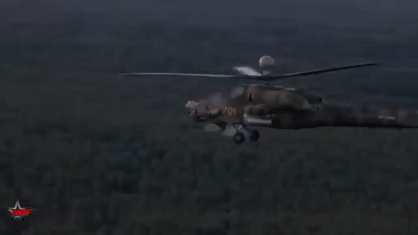 Với 16 tên lửa chống tăng 9M120 Ataka, trực thăng Mi-28N Nga có thể hủy diệt cả đoàn xe tăng 