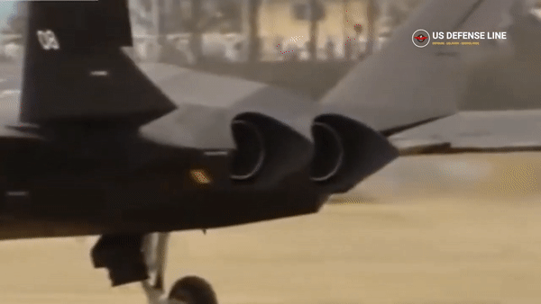 Iran định chuyển máy bay tàng hình Qaher-313 thành UAV chiến đấu