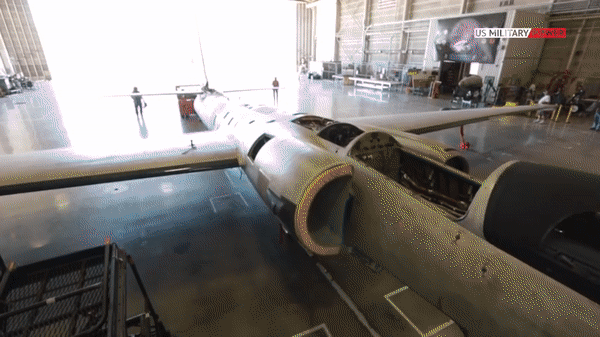 Trinh sát cơ U-2 của Mỹ bay trên đầu khí cầu Trung Quốc