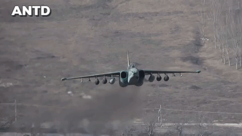 'Xe tăng bay' Su-25 Belarus được Nga tinh chỉnh để mang vũ khí hạt nhân chiến thuật?