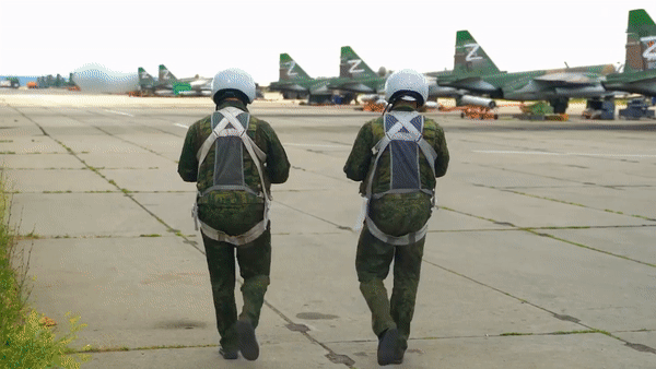 'Xe tăng bay' Su-25 Belarus được Nga tinh chỉnh để mang vũ khí hạt nhân chiến thuật?
