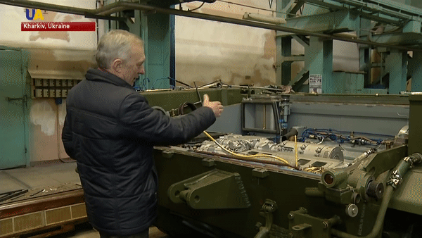 Ukraine đặt mua hàng loạt xe tăng cực mạnh T-84 Oplot