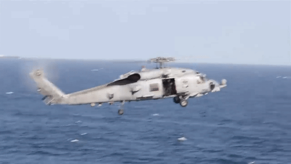 Ấn Độ nâng tầm hải quân với trực thăng săn ngầm MH-60R mua từ Mỹ