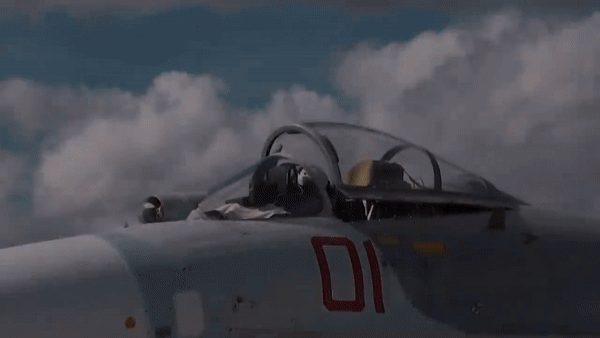 'Chiến thần' Su-27 Nga vẫn khiến các máy bay Mỹ phải dè chừng