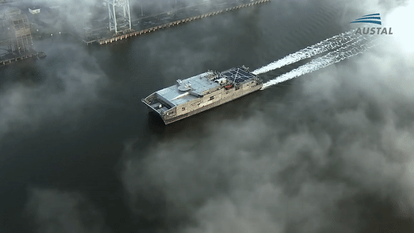 Sự lợi hại của tàu đổ bộ siêu tốc liên quân lớp Spearhead của Mỹ