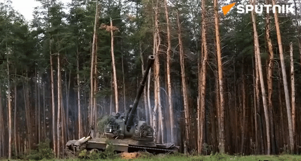 Tăng sản lượng đạn pháo thông minh Krasnopol-M2 lên gấp 25 lần, Nga gửi thông điệp gì?