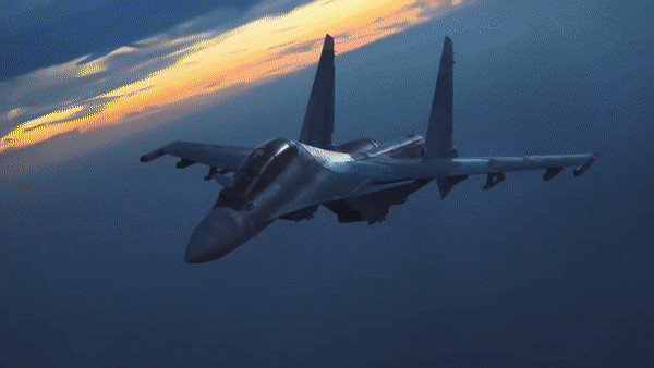 Nga: Tiêm kích Su-30SM hạm đội Biển Đen hạ 4 xuồng cao tốc chở lính đặc nhiệm