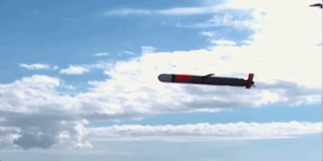 Mỹ, Anh chính thức phóng tên lửa Tomahawk tập kích Houthi ở Yemen
