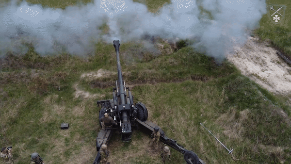 Sức mạnh khẩu lựu pháo vừa được quân đội Ý nâng cấp