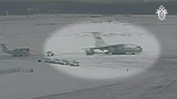 Toàn cảnh vận tải cơ IL-76 Nga chở theo 65 tù binh Ukraine 'bị bắn rơi'