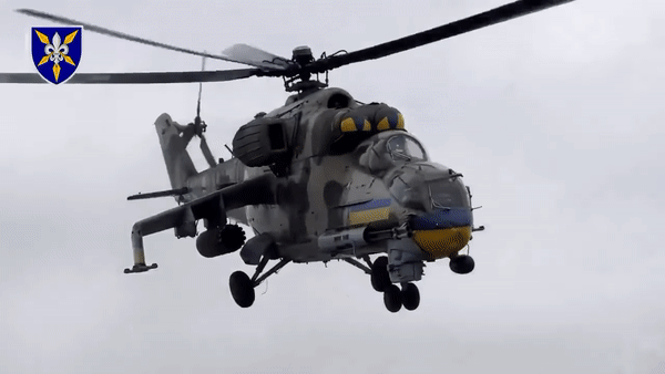 Binh sĩ Nga dùng tên lửa chống tăng bắn hạ 'xe tăng bay' Mi-24