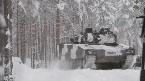 Vì sao binh sĩ Ukraine thích CV90 Thụy Điển hơn các xe chiến đấu bộ binh khác của phương Tây ?