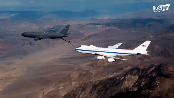 Mỹ chi 13 tỷ USD để thay phi đội 'máy bay ngày tận thế' E-4B