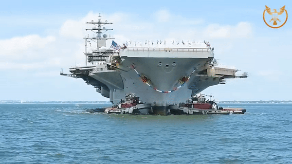 Tàu sân bay USS Dwight D. Eisenhower Mỹ quay lại Biển Đỏ đối phó Houthi