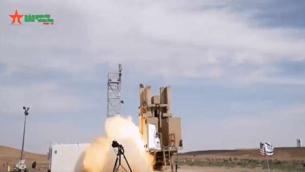 'Lá chắn thép' Arrow 3 của Israel đắt khách sau màn đánh chặn UAV, tên lửa Iran