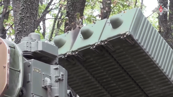 Ukraine lắp tên lửa R-73 lên tổ hợp phòng không 9K33 Osa