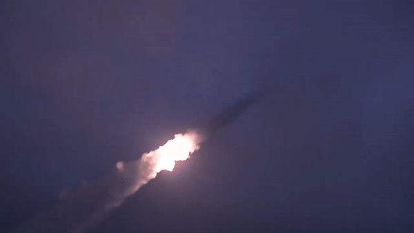 Pháo phóng loạt M270 cực mạnh đầu tiên của Ukraine bị Nga phá hủy