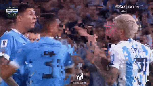 Messi và hình ảnh cực 'độc' tập buổi đầu tiên ở PSG