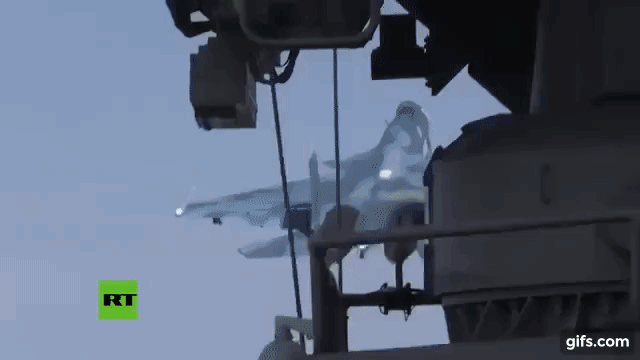 Nâng cấp tàu sân bay Đô đốc Kuznetsov: Nga thiếu tiền, thiếu cả kinh nghiệm