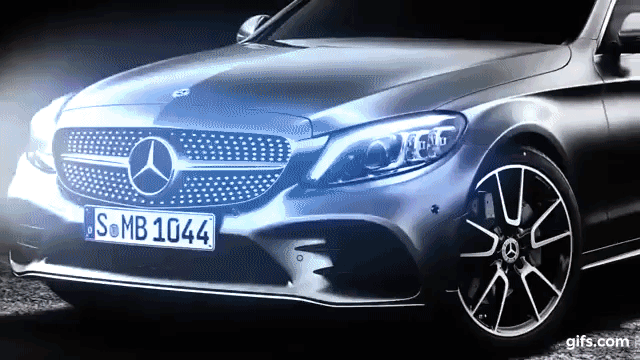 Mercedes-Benz C-Class 2019: Sang trọng và bóng bẩy