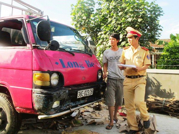 Bất lực thu hồi 140.000 ô tô quá "đát"