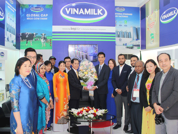 Khởi động năm mới 2017, Vinamilk chính thức có mặt tại Bangladesh