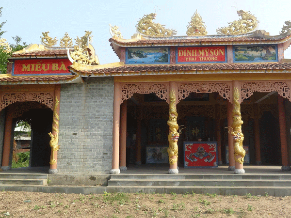 Kì bí dải lụa trắng và ông Bạch hổ Sơn quân ở làng Mỹ Sơn xưa