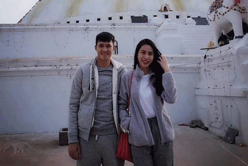 Công Vinh "trốn" sang Nepal 