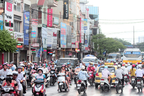 Cấm xe máy trong nội thành: Cần lộ trình phù hợp 