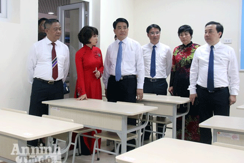 Thầy cô phải hết lòng thương yêu học sinh để thắp lên ngọn lửa khát khao ảnh 1 Thầy cô phải hết lòng thương yêu học sinh để thắp lên ngọn lửa khát khao ảnh 1