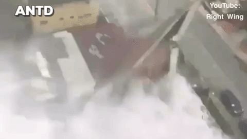 Florida Mỹ, tan hoang, tối tăm, lụt lội sau khi siêu bão Irma tràn qua