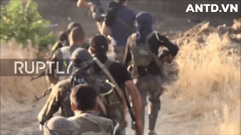 Rầm rập tiến quân, quân đội Syria chuẩn bị đập tan căn cứ IS tại chiến địa Homs