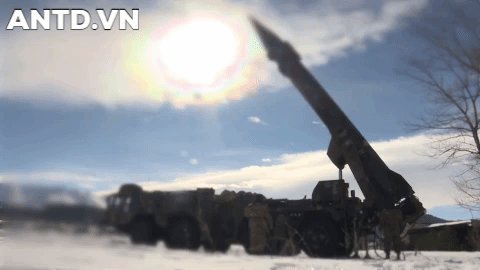 [ẢNH] Trung Quốc hoảng hốt khi Triều Tiên triển khai 30 tên lửa đạn đạo sát biên giới