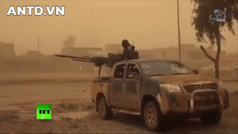 Mỹ hoảng hốt khi đồng minh SDF tại Syria liên tục thua, mất liền 5 căn cứ vào tay IS