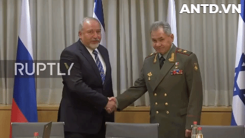 [ẢNH] Bị Israel phóng tên lửa, Syria sẽ làm gì khi rơi vào cảnh "tứ bề thọ địch"?