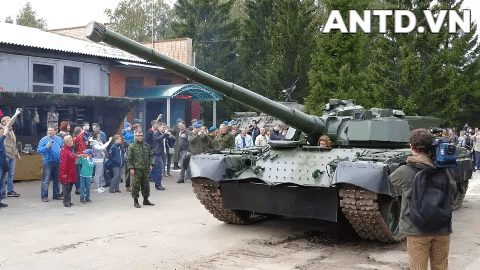 [Infographic] Mỹ lo sợ Nga hồi sinh pháo tăng có thể hạ mọi đối thủ chỉ bằng một phát bắn