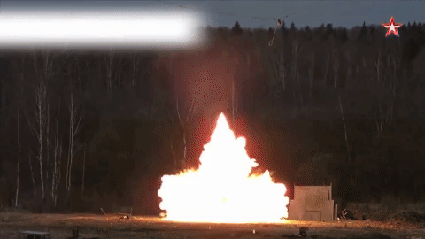 [ẢNH] Khủng bố IS đang bị "hỏa thần địa ngục" TOS-1A Nga áp chế tại chảo lửa Deir Ezzor