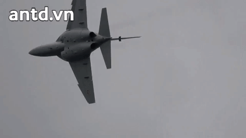 [Infographic] Nga lo lắng chiến đấu cơ M-346FA Ý sẽ lật đổ ngôi vương của Yak-130