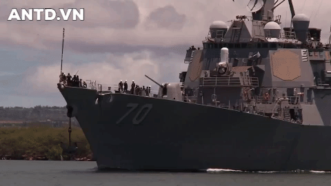 [Infographic] Chiến hạm Mỹ nào vừa vào gần bãi cạn Scarborough trên Biển Đông