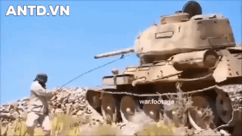 [Infographic] Khó tin: Chiến sự năm 2018, Abrams M1A2 giao chiến với 'lão tướng' T-34