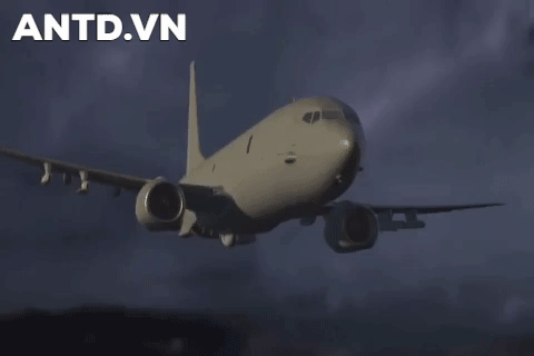 [ẢNH] P-8A Mỹ - "nỗi ác mộng của tàu ngầm Nga" vừa bị chiến thần Su-27 Nga áp sát