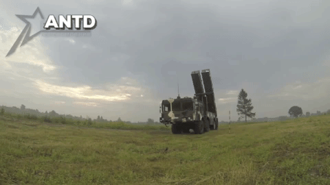 [ẢNH] "Sứ giả hỏa ngục" Polonez 300mm đến từ Belarus khiến Nga, Mỹ cảm phục