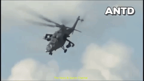 [ẢNH] Sau Syria, xe tăng bay "Mi-35M" Nga sang hủy diệt phiến quân khủng bố tại 'lục địa đen'