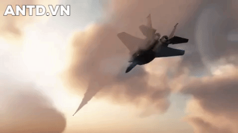 [ĐỒ HỌA] Khám phá "Đại bàng thầm lặng", kẻ sẽ chiếm lĩnh bầu trời Trung Đông