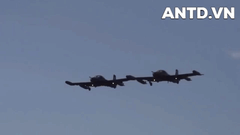 Máy bay cường kích A-37