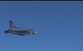 LCA Tejas đang phóng tên lửa trong một cuộc thử nghiệm gần đây LCA Tejas đang phóng tên lửa trong một cuộc thử nghiệm gần đây