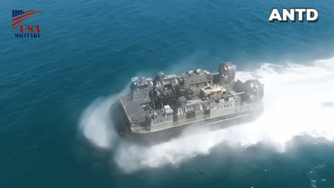 [Info] Mỹ điều tàu đổ bộ siêu tốc để sơ tán nhân viên tại Syria sau khi bị đe dọa tấn công